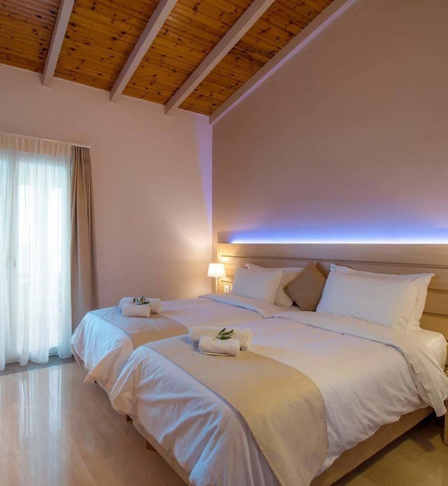Krouzeri Beach Apartments Katavolos Екстер'єр фото